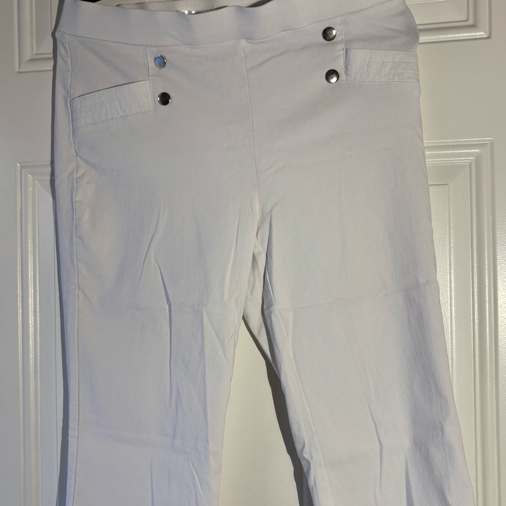 89th & Madison Elegant White Trousers